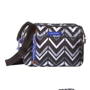 Vera Bradley Lighten Up On The Horizon Travel Crossbody Black Gray Color Lotus